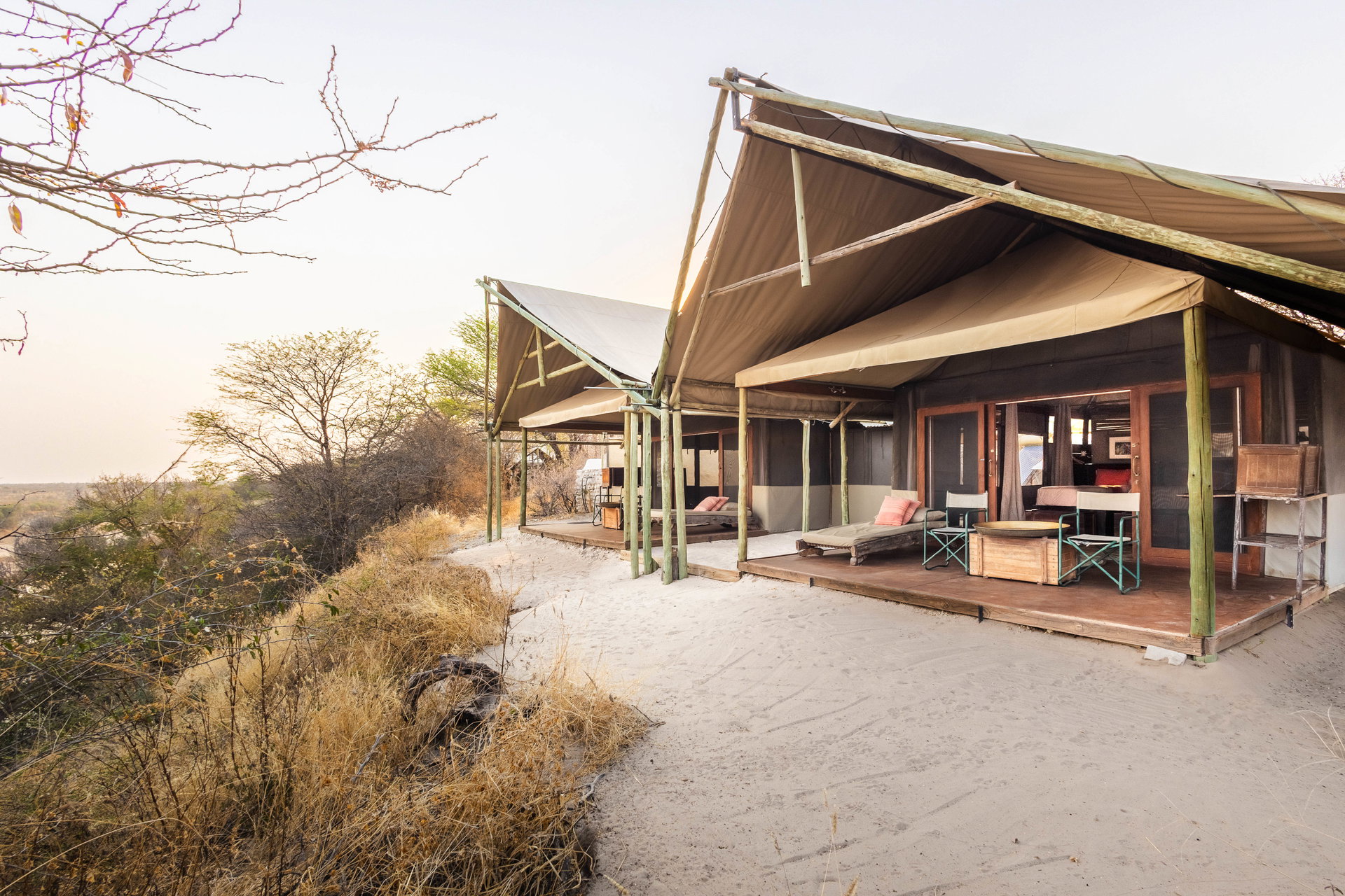A tent on the clifftop at Meno a Kwena above the Boteti River