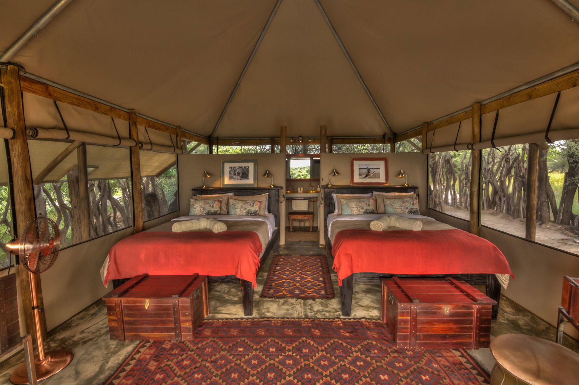 Meno a Kwena — Twin Tent