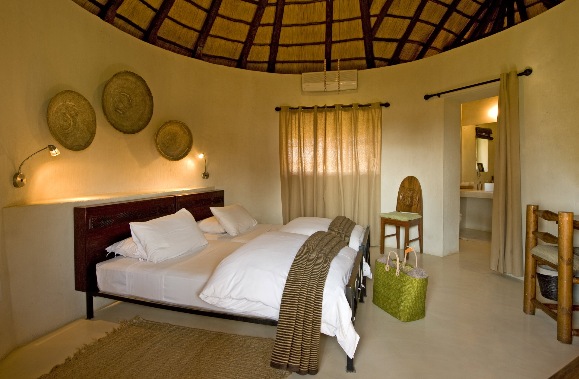 Onguma Bush Camp — Rondavel