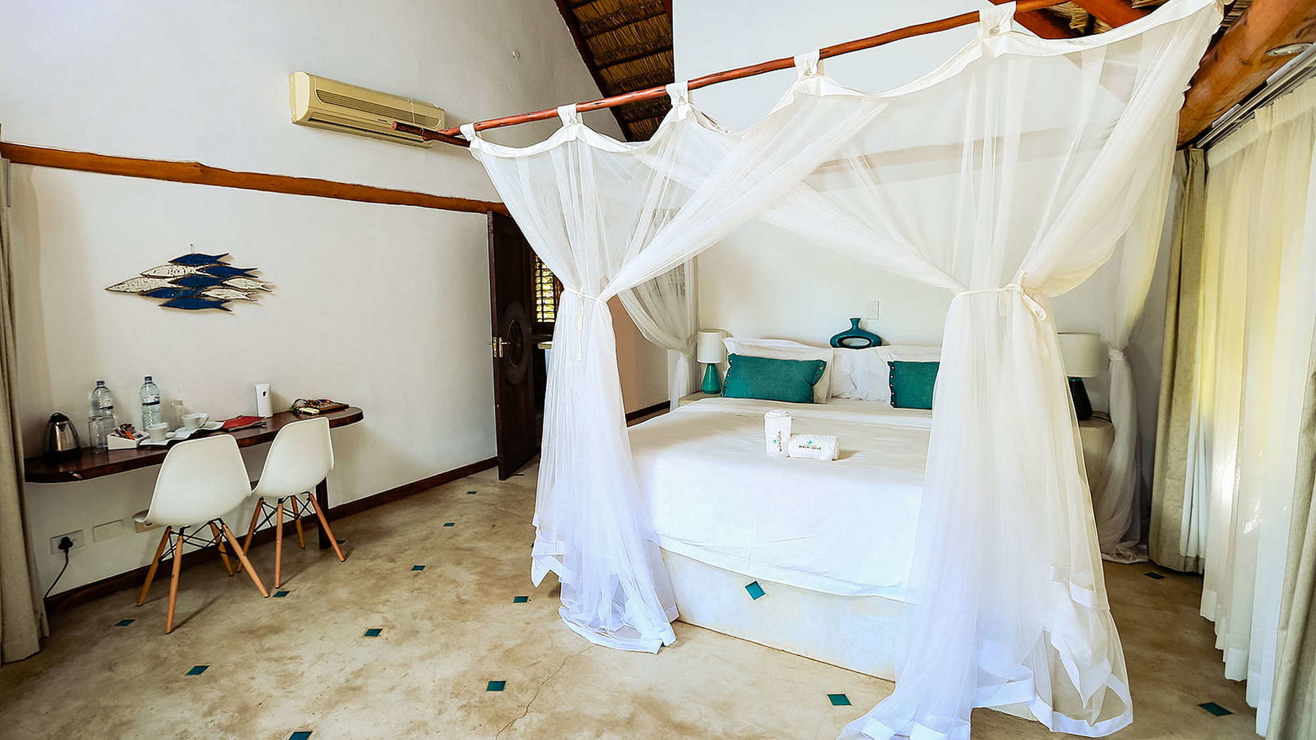 Vilanculos Beach Lodge — room