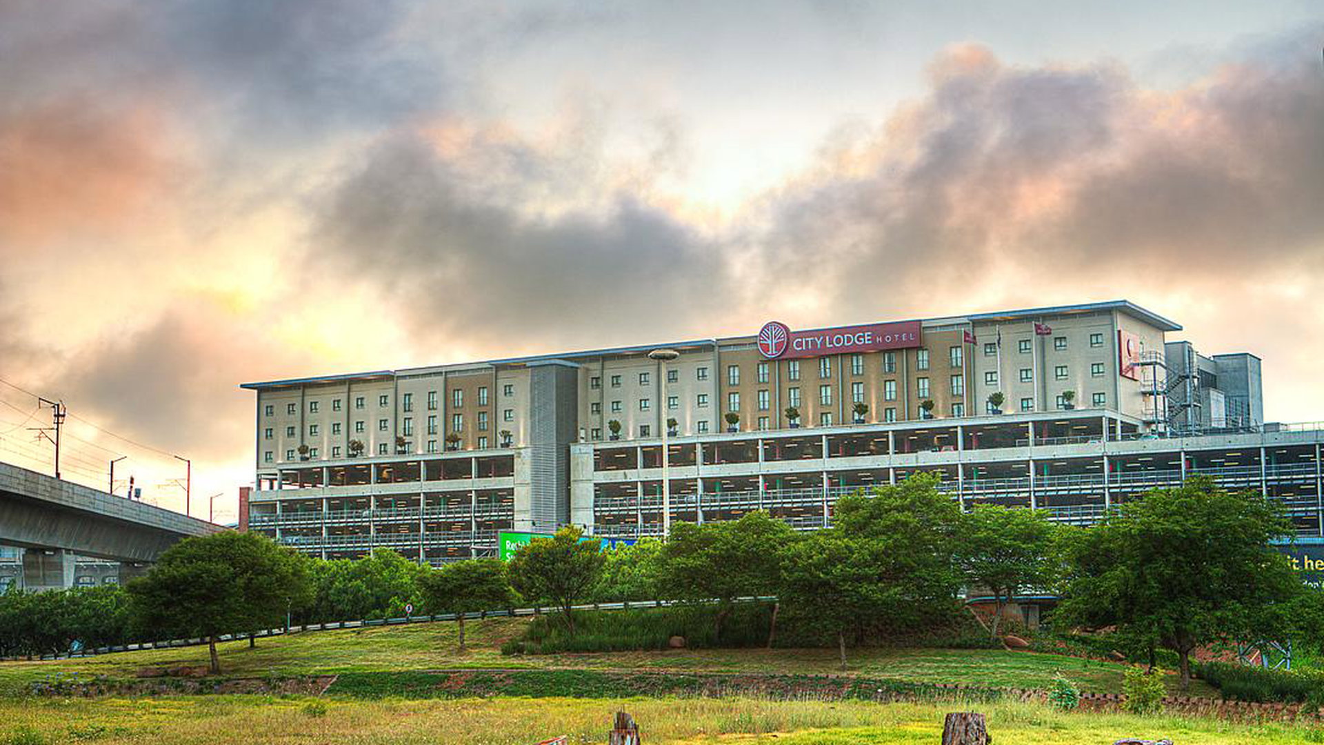 City Lodge OR Tambo Airport