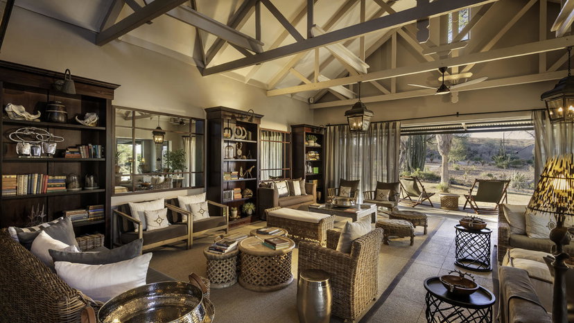 Epako Safari Lodge